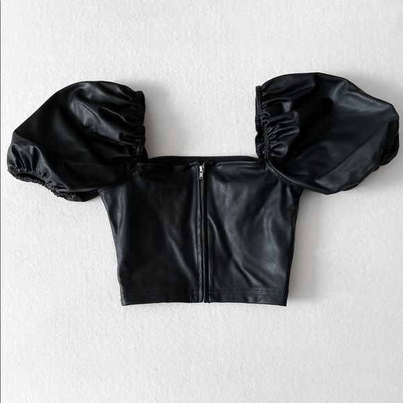 FAUX Leather Puff Crop Top - Picture 7 of 10